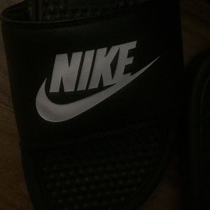 Meet your Posher, Henry